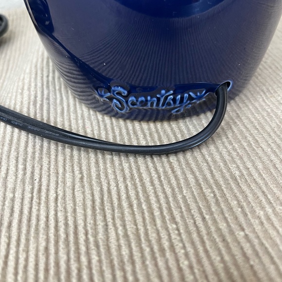Scentsy - Picture 2 of 4